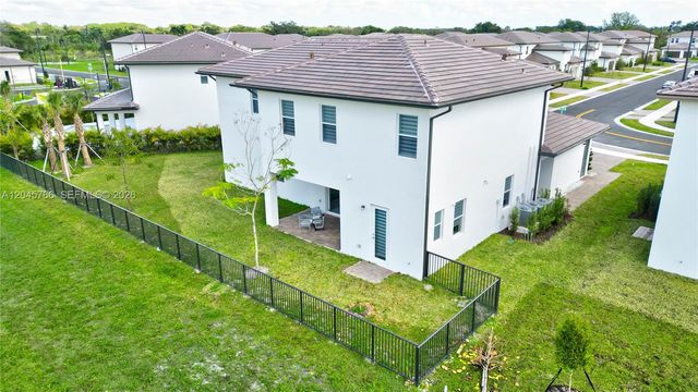 4367 SW 123 Lane, Davie, FL 33330