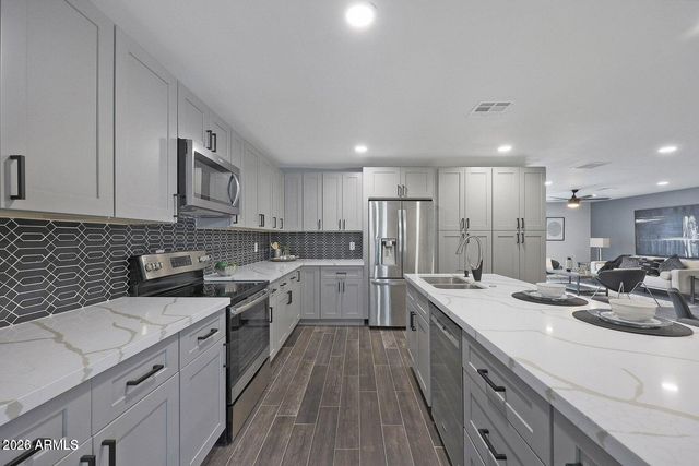 8444 E BONITA Drive, Scottsdale, AZ 85250