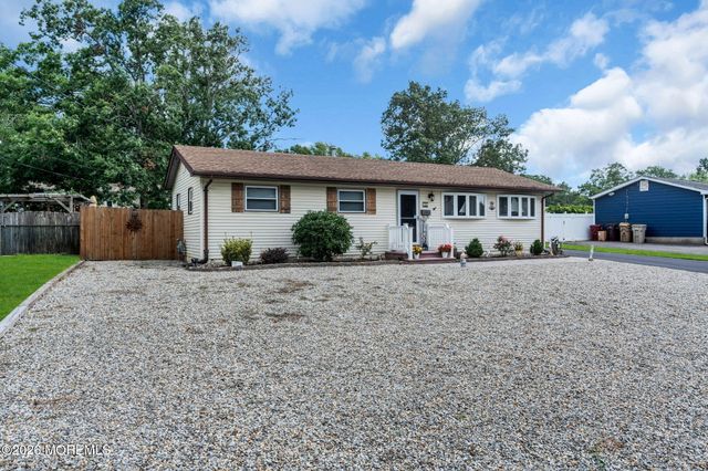 117 Pheasant Drive, Bayville, NJ 08721