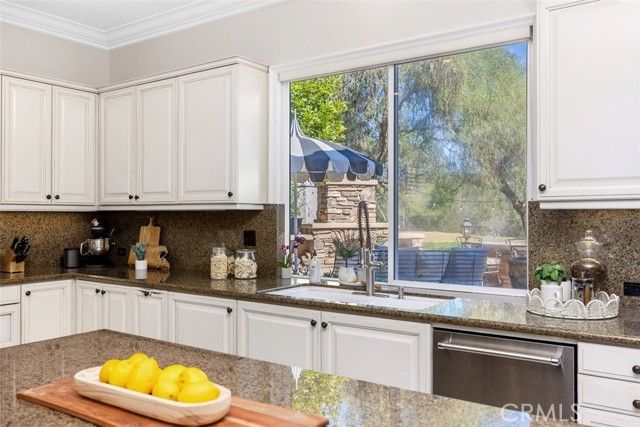 24 Water Lily, Laguna Hills, CA 92679