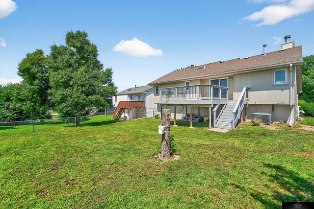 8311 Read Street, Omaha, NE 68122