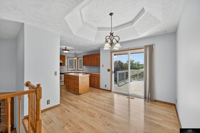 8311 Read Street, Omaha, NE 68122