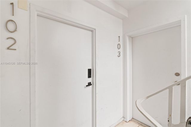 810 7th St 102, Miami Beach, FL 33139