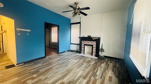 3540 S Spring Avenue, St Louis, MO 63116