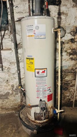 3540 S Spring Avenue, St Louis, MO 63116