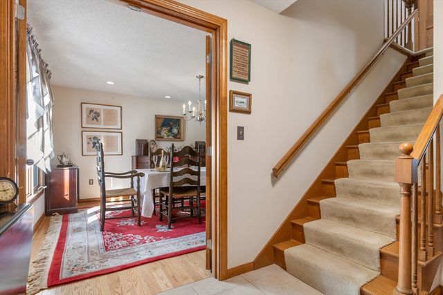 15 Martingale Road, Amherst, NH 03031