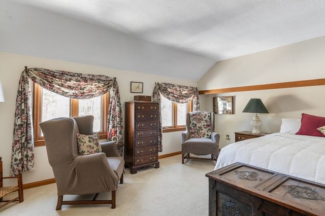 15 Martingale Road, Amherst, NH 03031