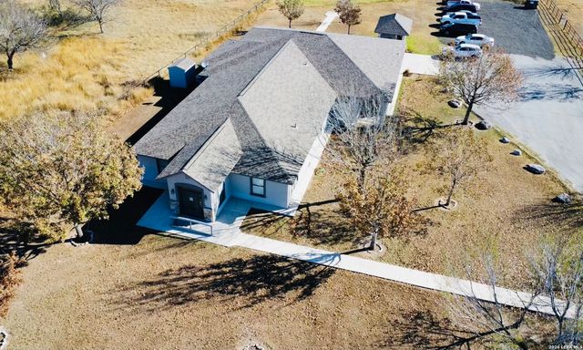 16680 W FM 2790 S, Lytle, TX 78052