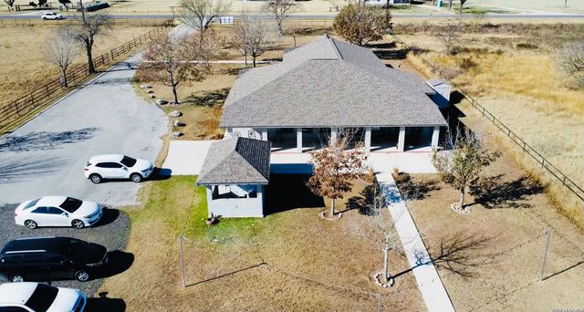 16680 W FM 2790 S, Lytle, TX 78052