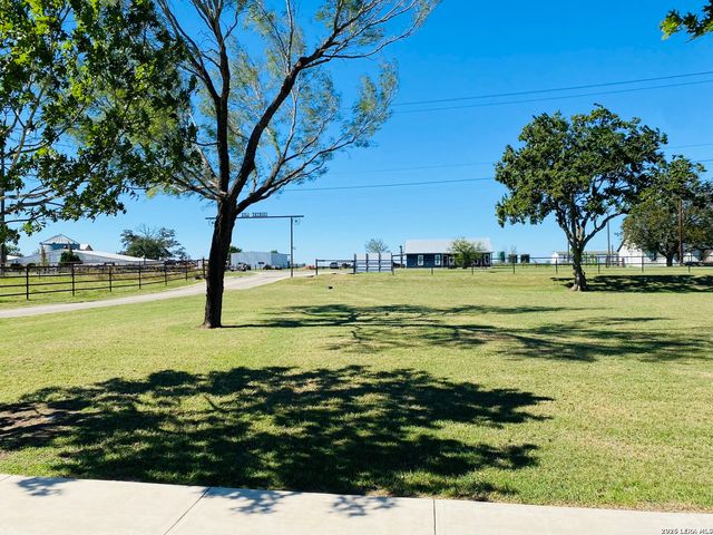 16680 W FM 2790 S, Lytle, TX 78052