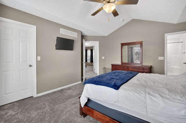 332 NW Driftwood Drive, Ankeny, IA 50023