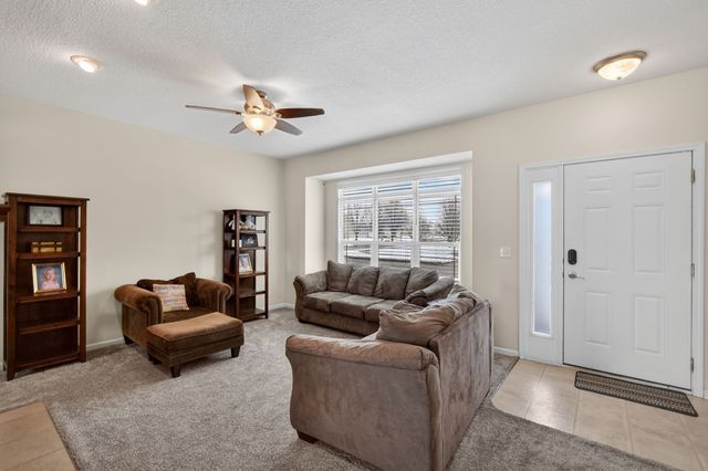 332 NW Driftwood Drive, Ankeny, IA 50023