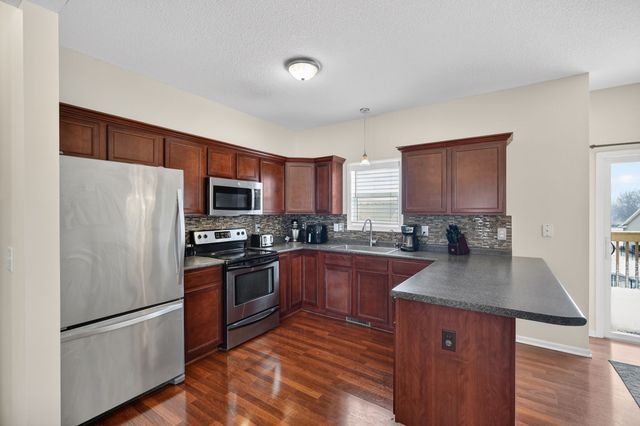 332 NW Driftwood Drive, Ankeny, IA 50023