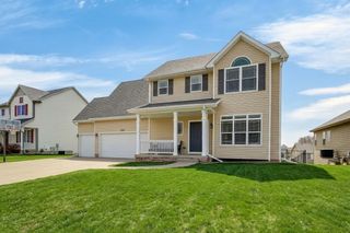 332 NW Driftwood Drive, Ankeny, IA 50023