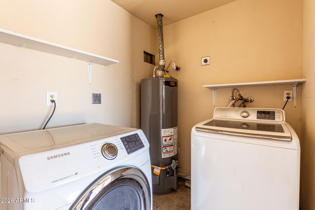 5807 S PALM Drive, Tempe, AZ 85283