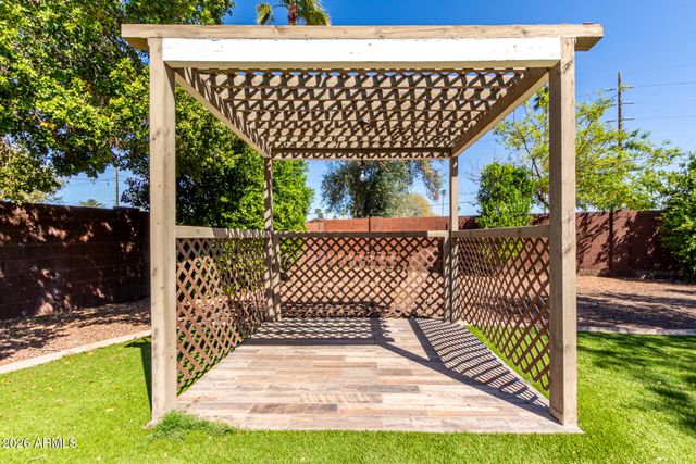 5807 S PALM Drive, Tempe, AZ 85283