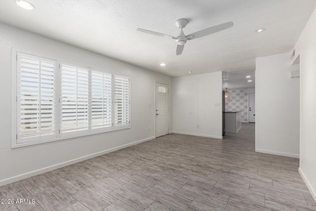 5807 S PALM Drive, Tempe, AZ 85283