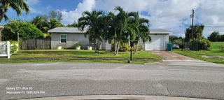 450 NE 14th Ave, Boynton Beach, FL 33435
