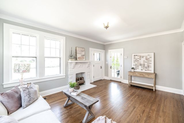 311 Walnut St, Springfield, TN 37172