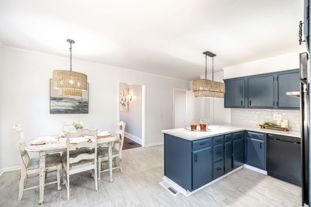 311 Walnut St, Springfield, TN 37172