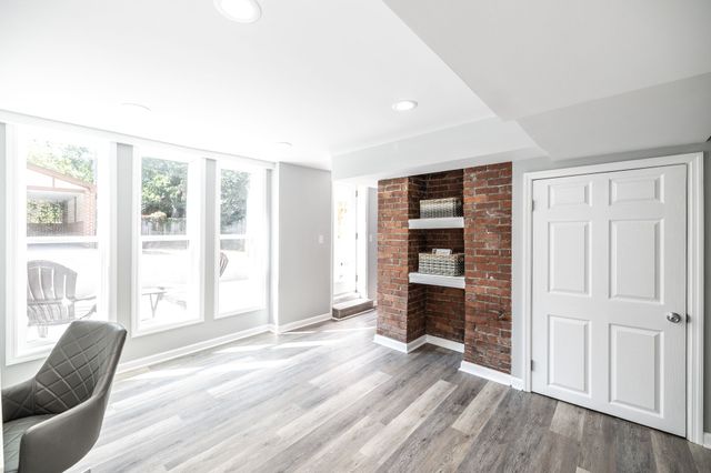 311 Walnut St, Springfield, TN 37172