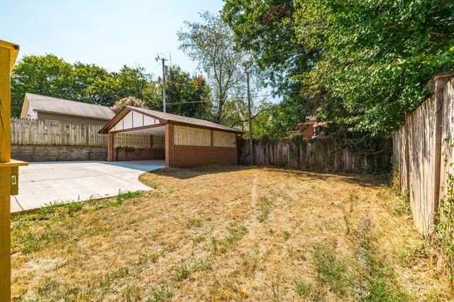 311 Walnut St, Springfield, TN 37172