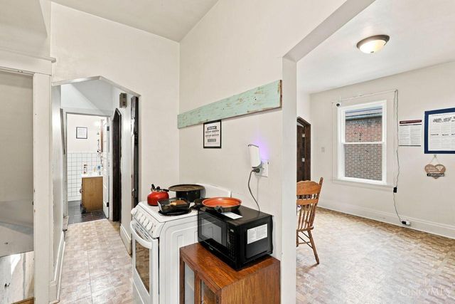 663 Elliott Avenue, Arlington Heights, OH 45215