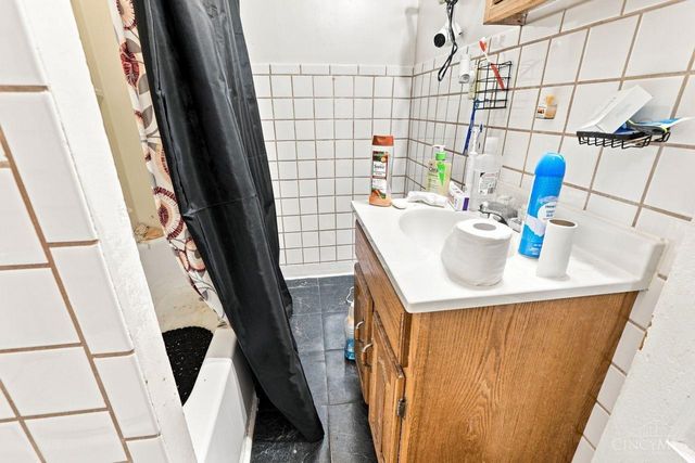 663 Elliott Avenue, Arlington Heights, OH 45215