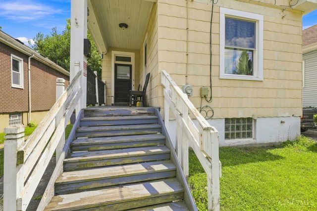 663 Elliott Avenue, Arlington Heights, OH 45215