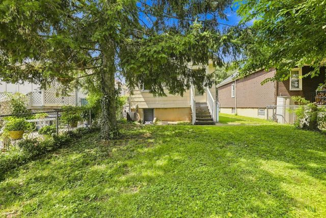 663 Elliott Avenue, Arlington Heights, OH 45215