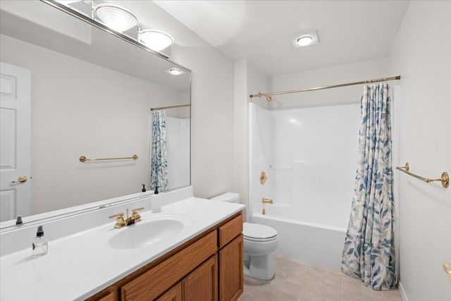 88 Mountain View Drive, Phoenix, OR 97535