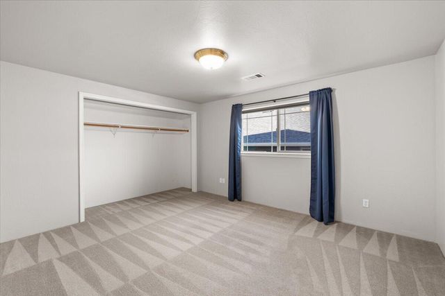 88 Mountain View Drive, Phoenix, OR 97535