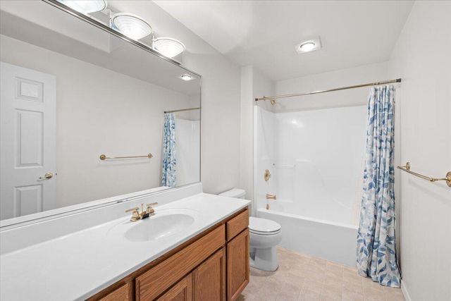 88 Mountain View Drive, Phoenix, OR 97535