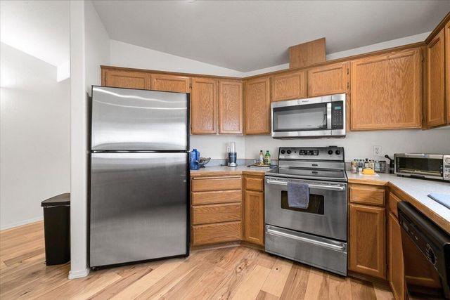 88 Mountain View Drive, Phoenix, OR 97535