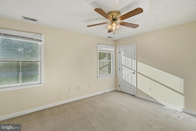 7860 LAKES END CT, La Plata, MD 20646