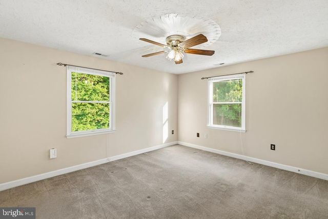 7860 LAKES END CT, La Plata, MD 20646