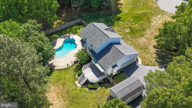 7860 LAKES END CT, La Plata, MD 20646