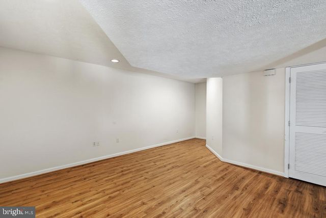7860 LAKES END CT, La Plata, MD 20646