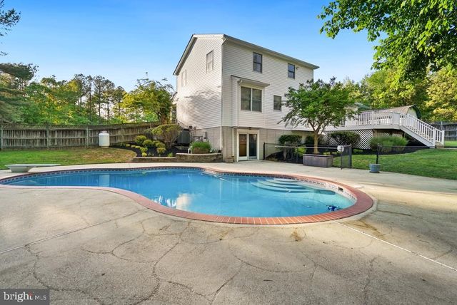 7860 LAKES END CT, La Plata, MD 20646