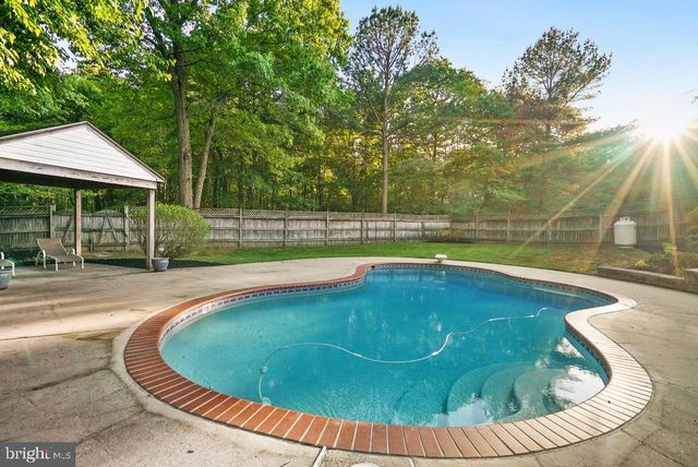 7860 LAKES END CT, La Plata, MD 20646