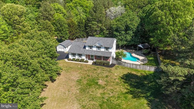 7860 LAKES END CT, La Plata, MD 20646