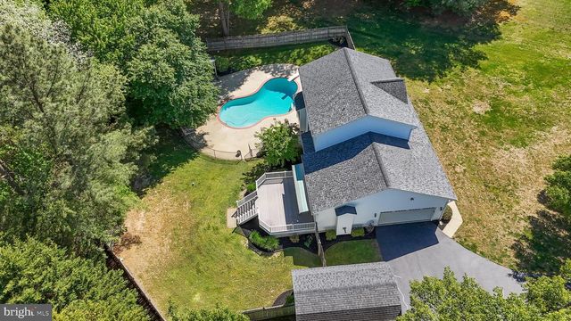 7860 LAKES END CT, La Plata, MD 20646