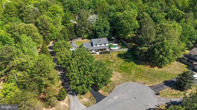 7860 LAKES END CT, La Plata, MD 20646