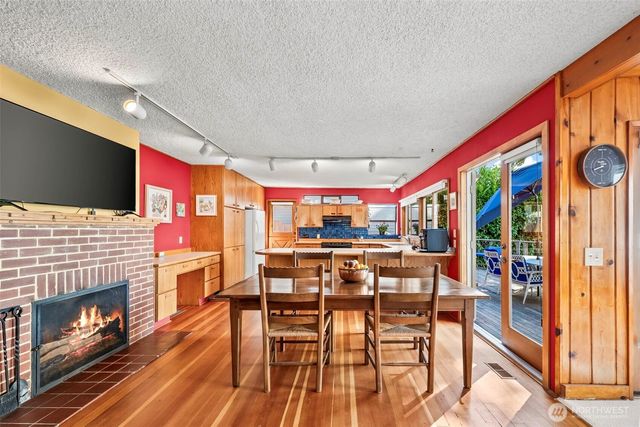 3620 Forest Beach Drive NW, Gig Harbor, WA 98335