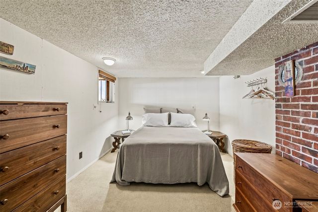 3620 Forest Beach Drive NW, Gig Harbor, WA 98335