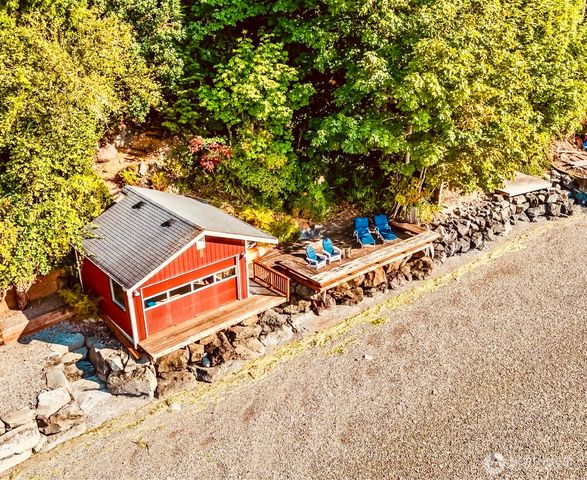 3620 Forest Beach Drive NW, Gig Harbor, WA 98335