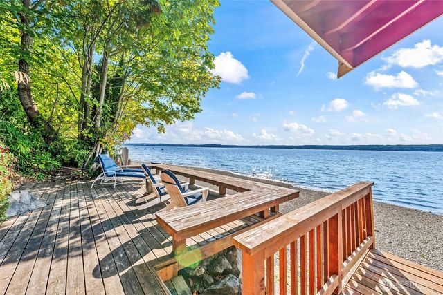3620 Forest Beach Drive NW, Gig Harbor, WA 98335