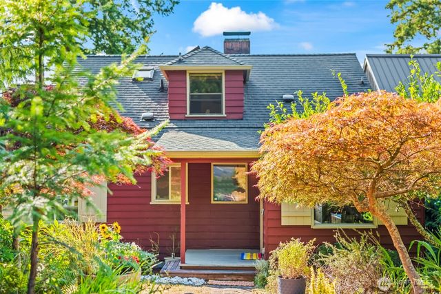 3620 Forest Beach Drive NW, Gig Harbor, WA 98335