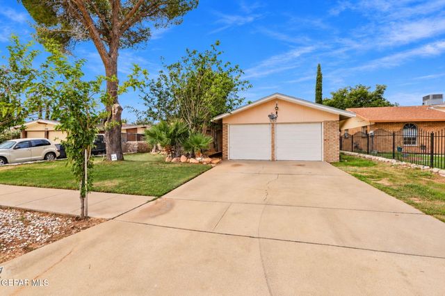 1707 RUSS RANDALL Street, El Paso, TX 79936