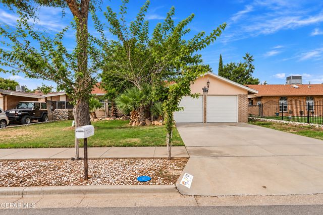 1707 RUSS RANDALL Street, El Paso, TX 79936